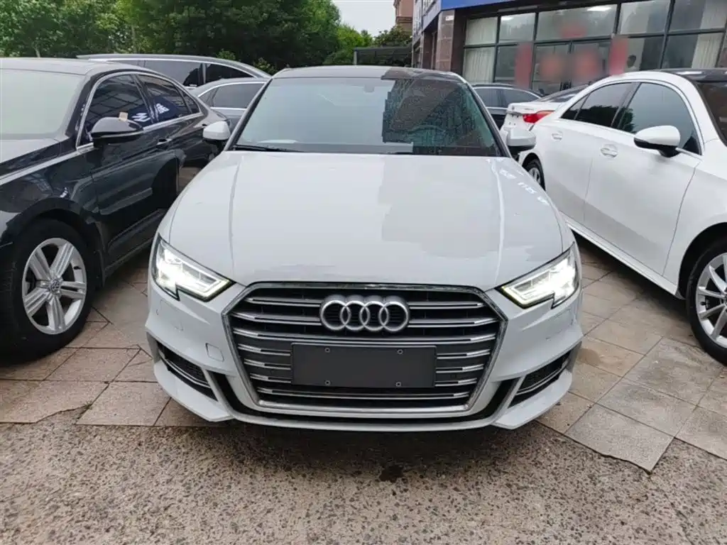 Audi A3 2020 Limousine 35 TFSI Fashion China VI фото 3