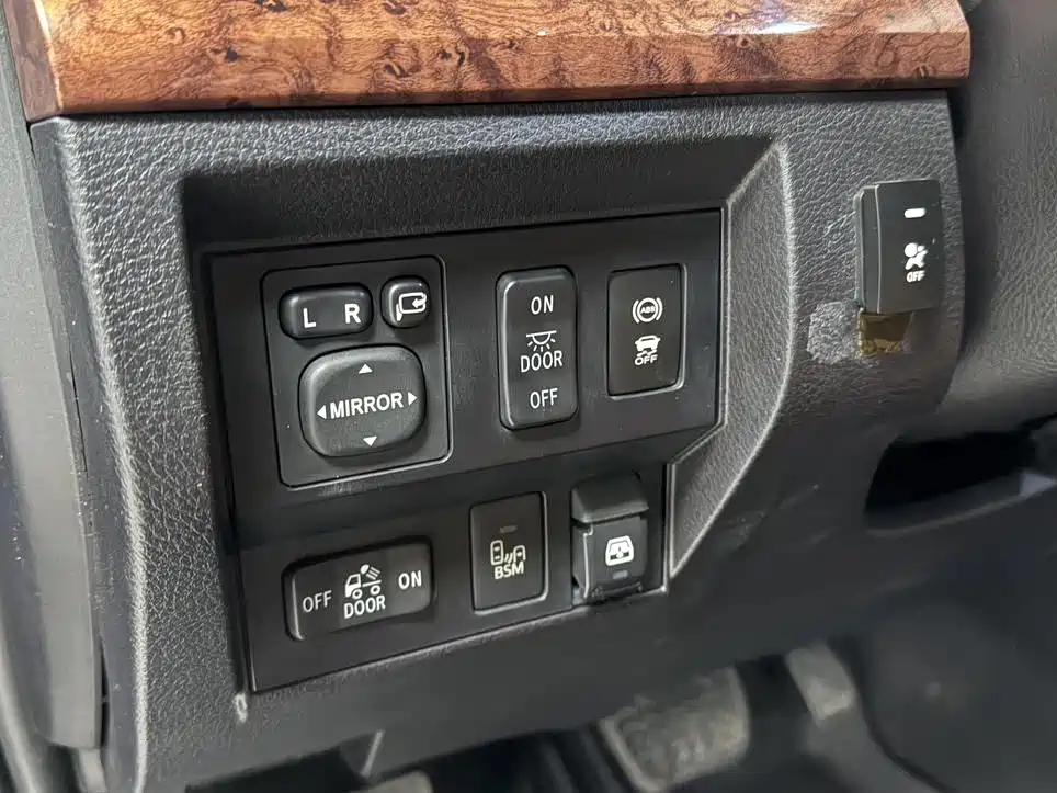 Toyota Tundra 2015 2014 5.7L 1794 Edition