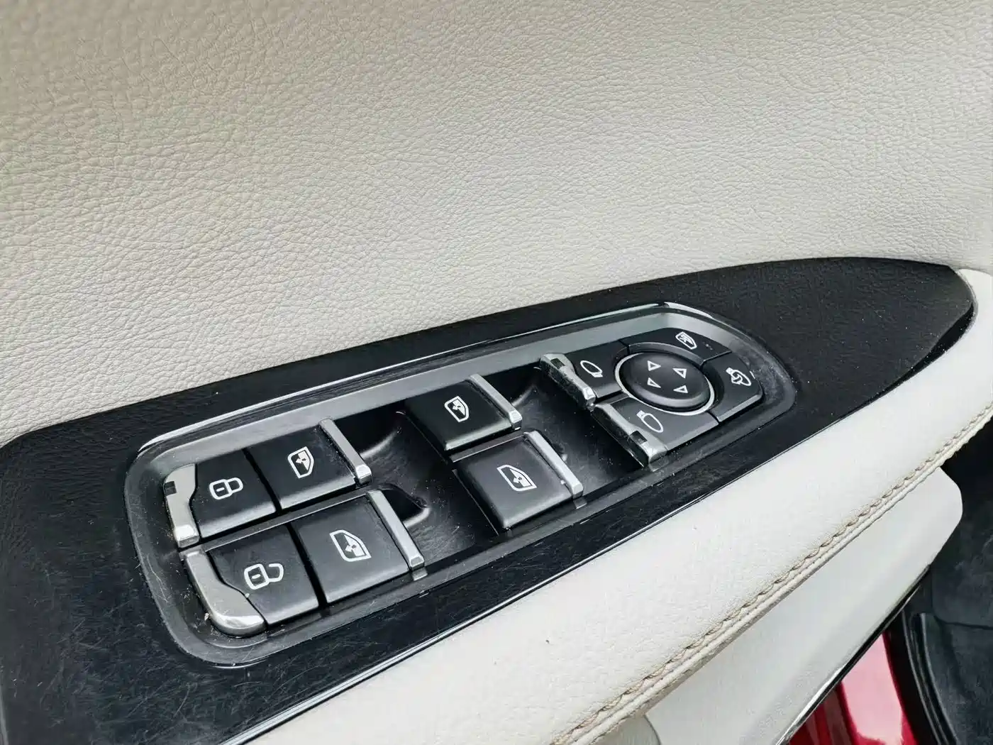 Hanteng Auto Hanteng X5 2019 2018 1.5T CVT Luxury Edition