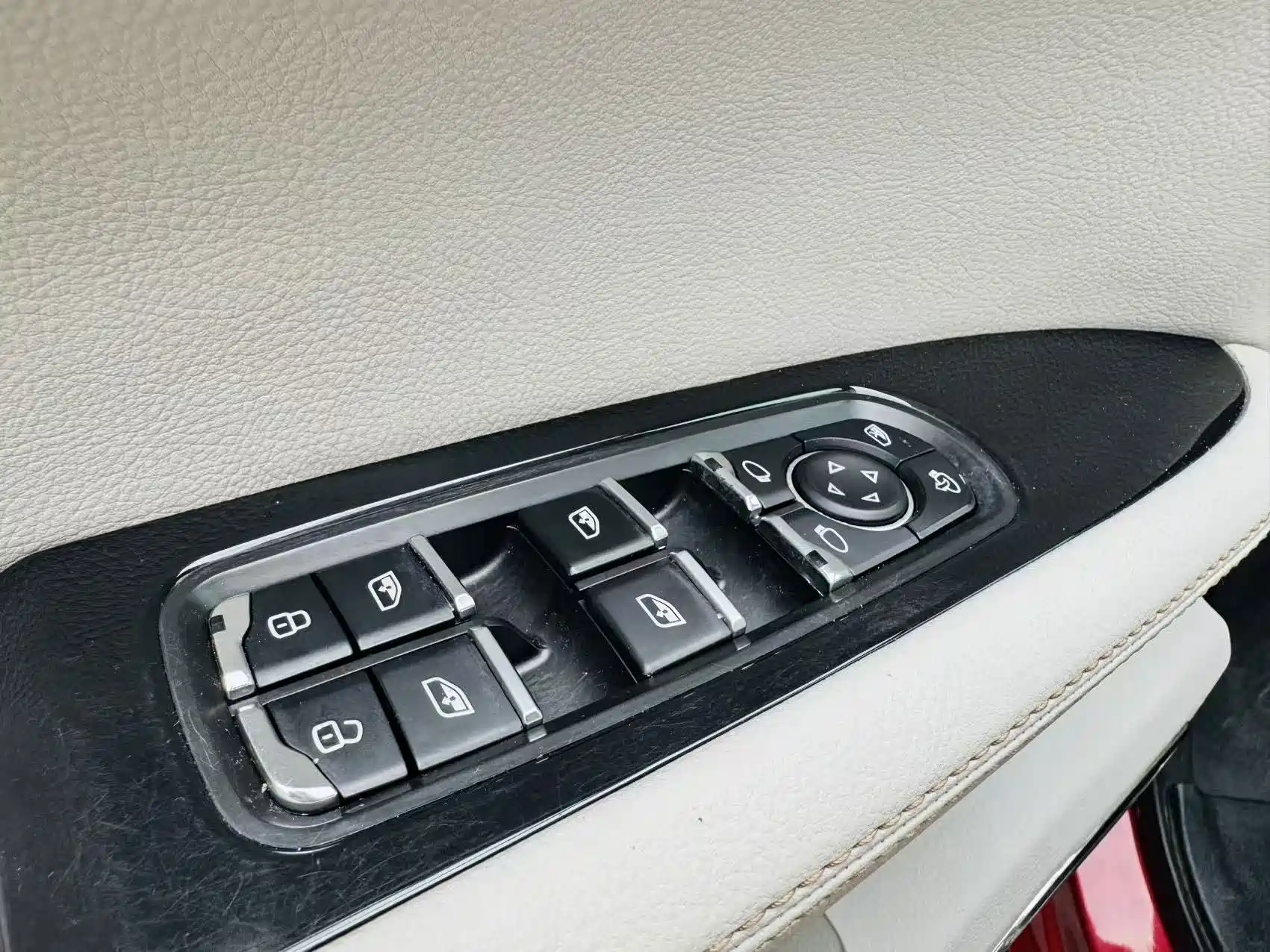 صورة 13 - Hanteng Auto Hanteng X5