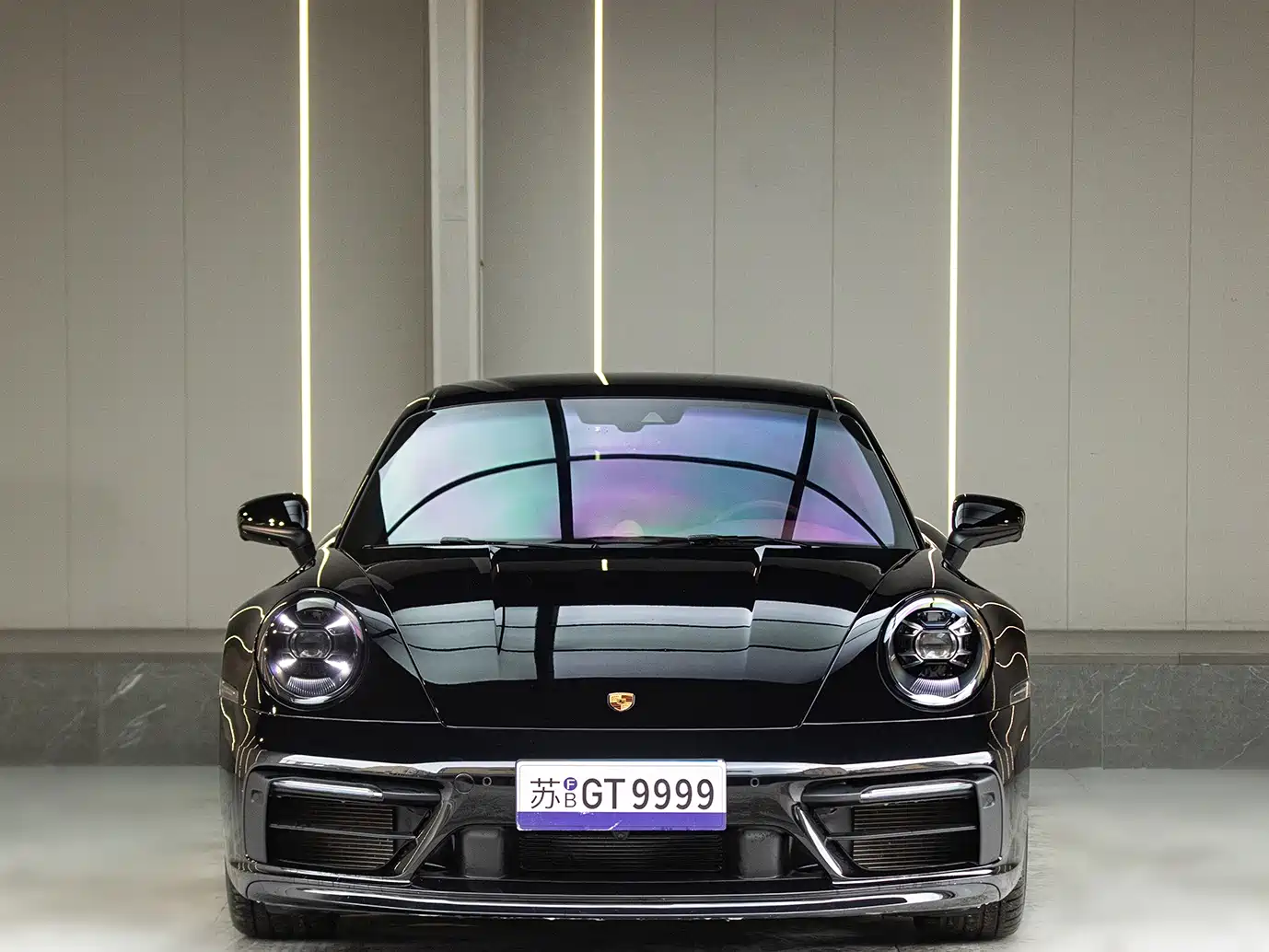 PORSCHE 911