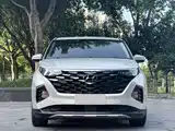 Photo 2 - Hyundai Custo