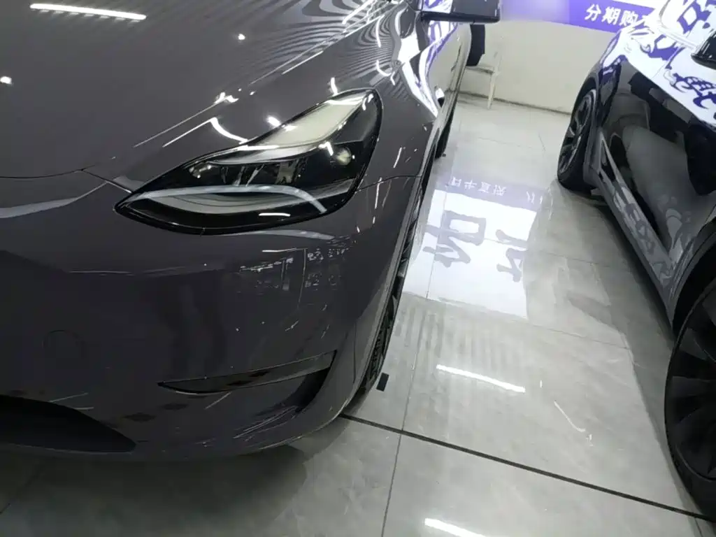 Фото 24 - Tesla Model Y