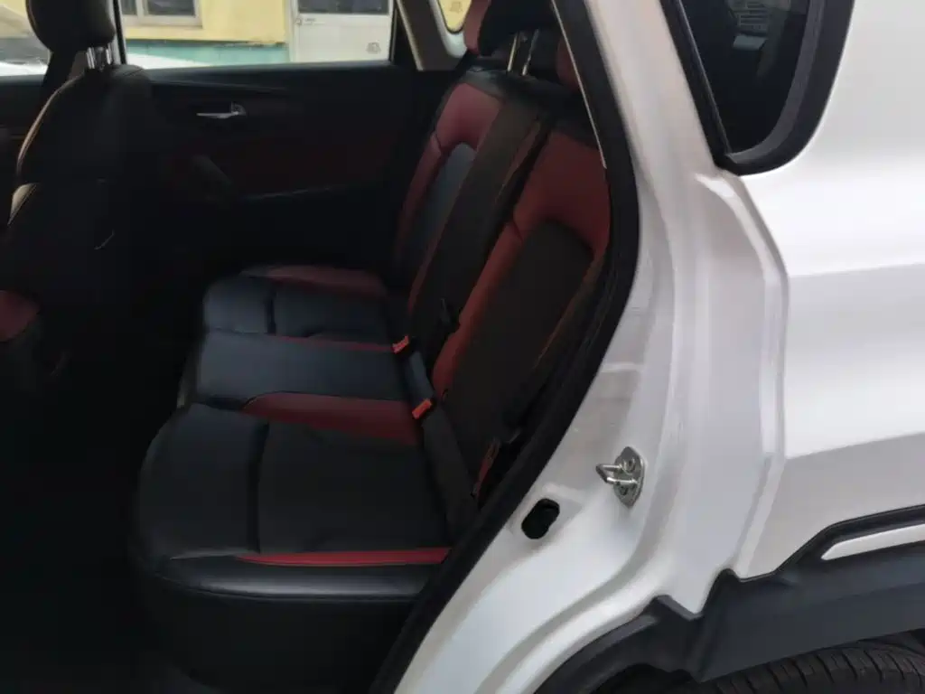 Фото 17 - Changan CS35 PLUS