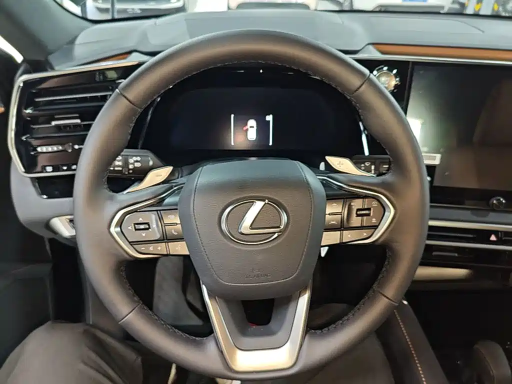Lexus RX 2026 2026 300 AWD Premium Edition