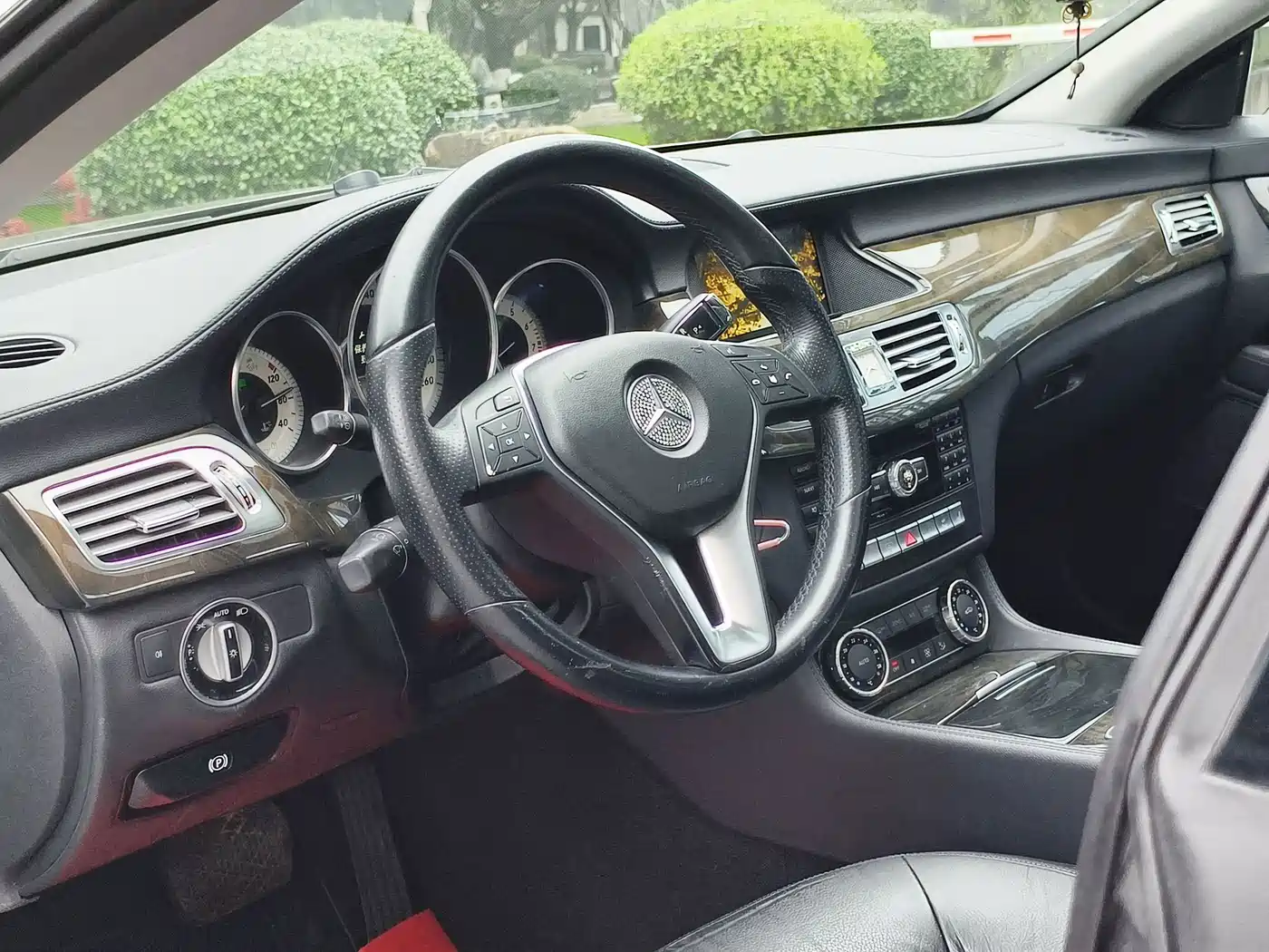 Mercedes-Benz CLS 2012 CLS 300 CGI фото 9