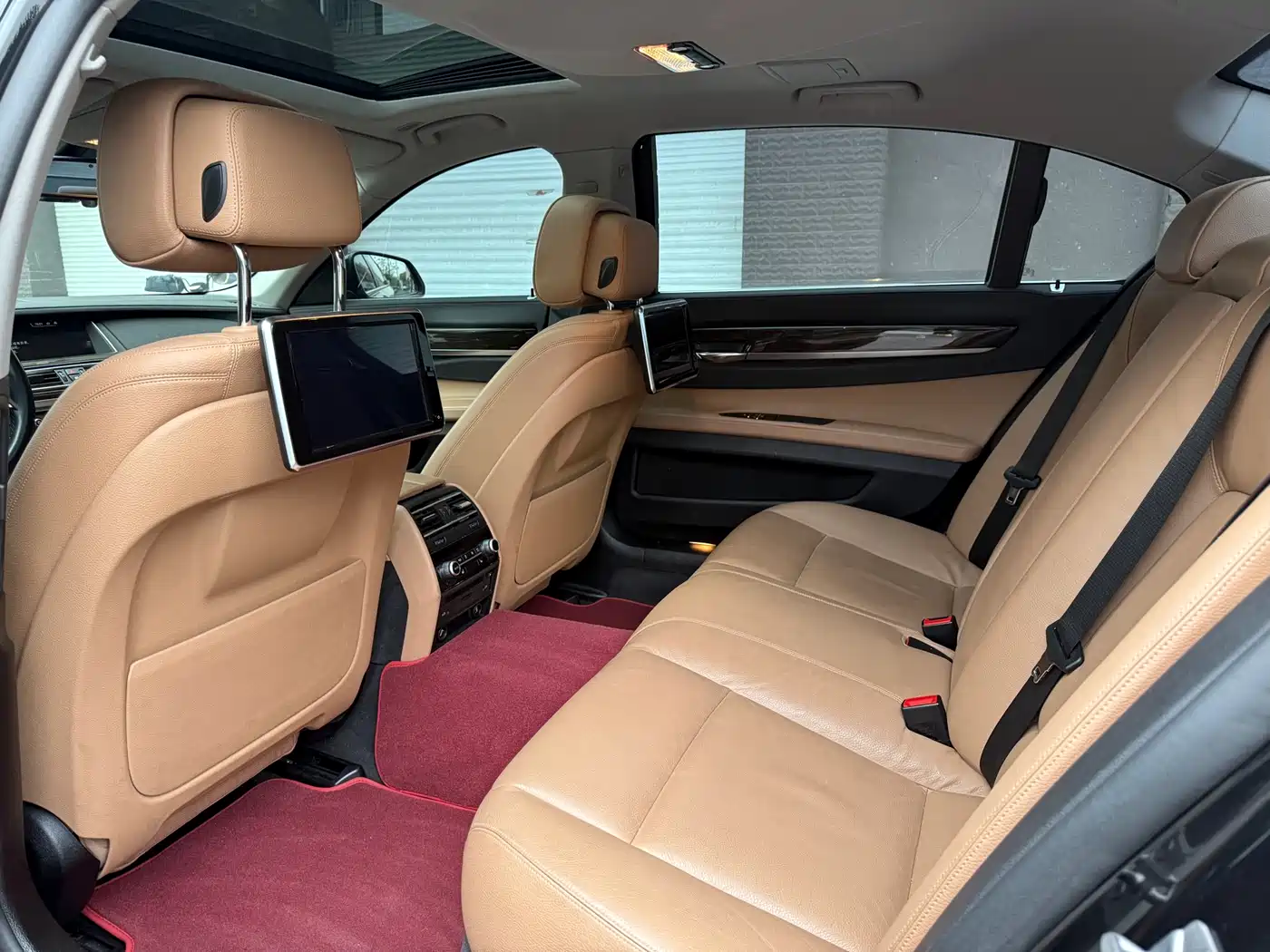 BMW 7 Series 2014 730Li Premium фото 6