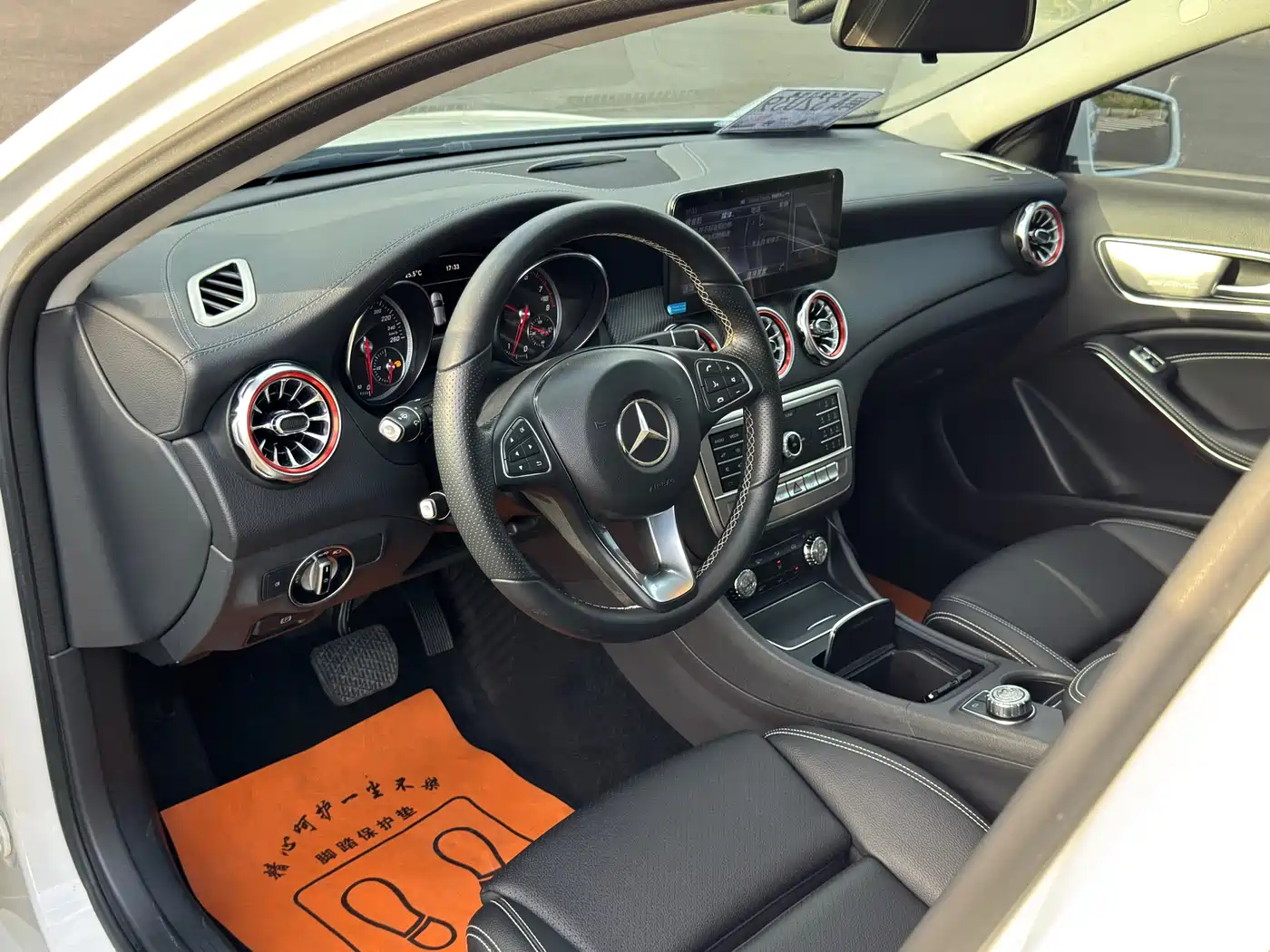 Mercedes-Benz GLA 2018 GLA 200 Fashion фото 9