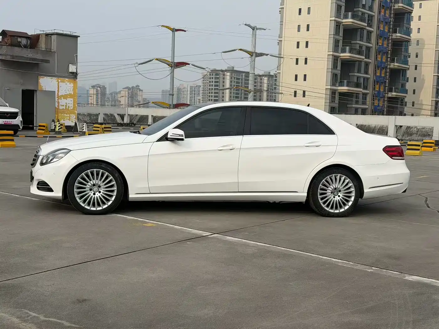 Mercedes-Benz E-Class 2015 E 320 L Sport Luxury фото 8