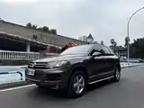Photo 1 - Volkswagen Touareg