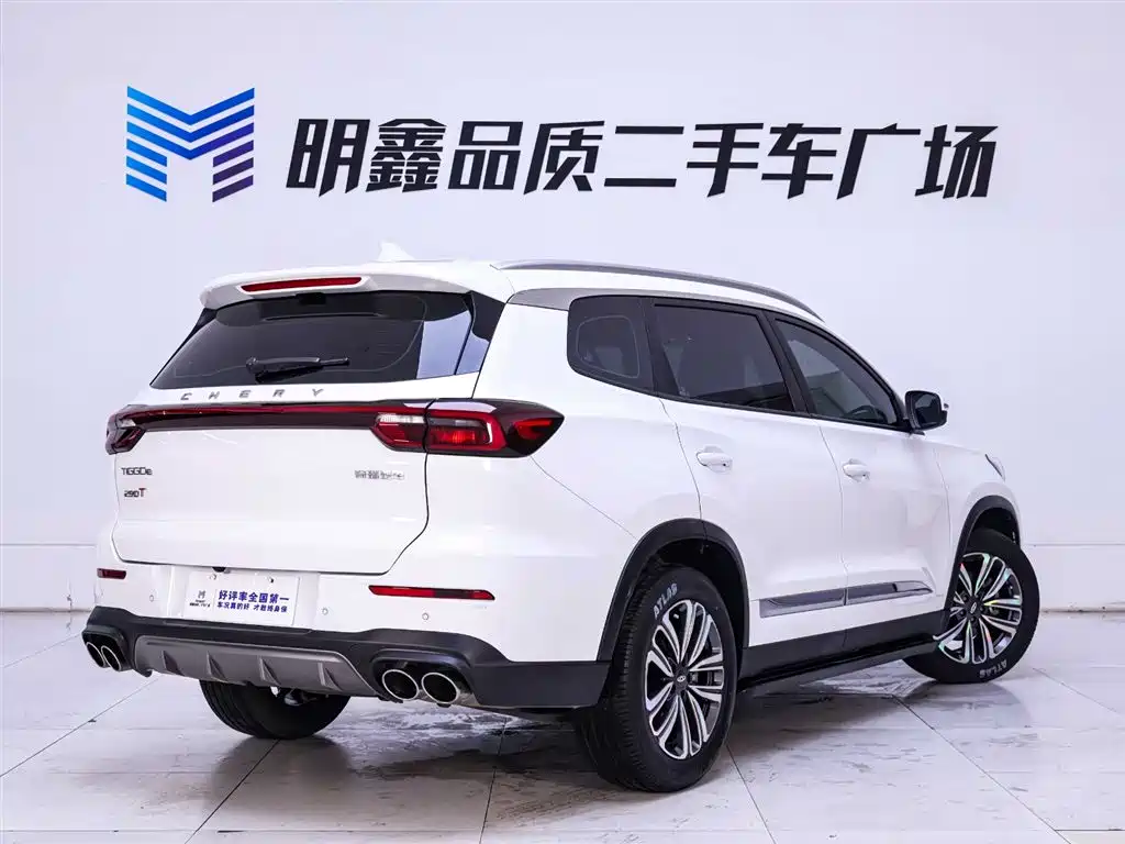 CHERY TIGGO 8