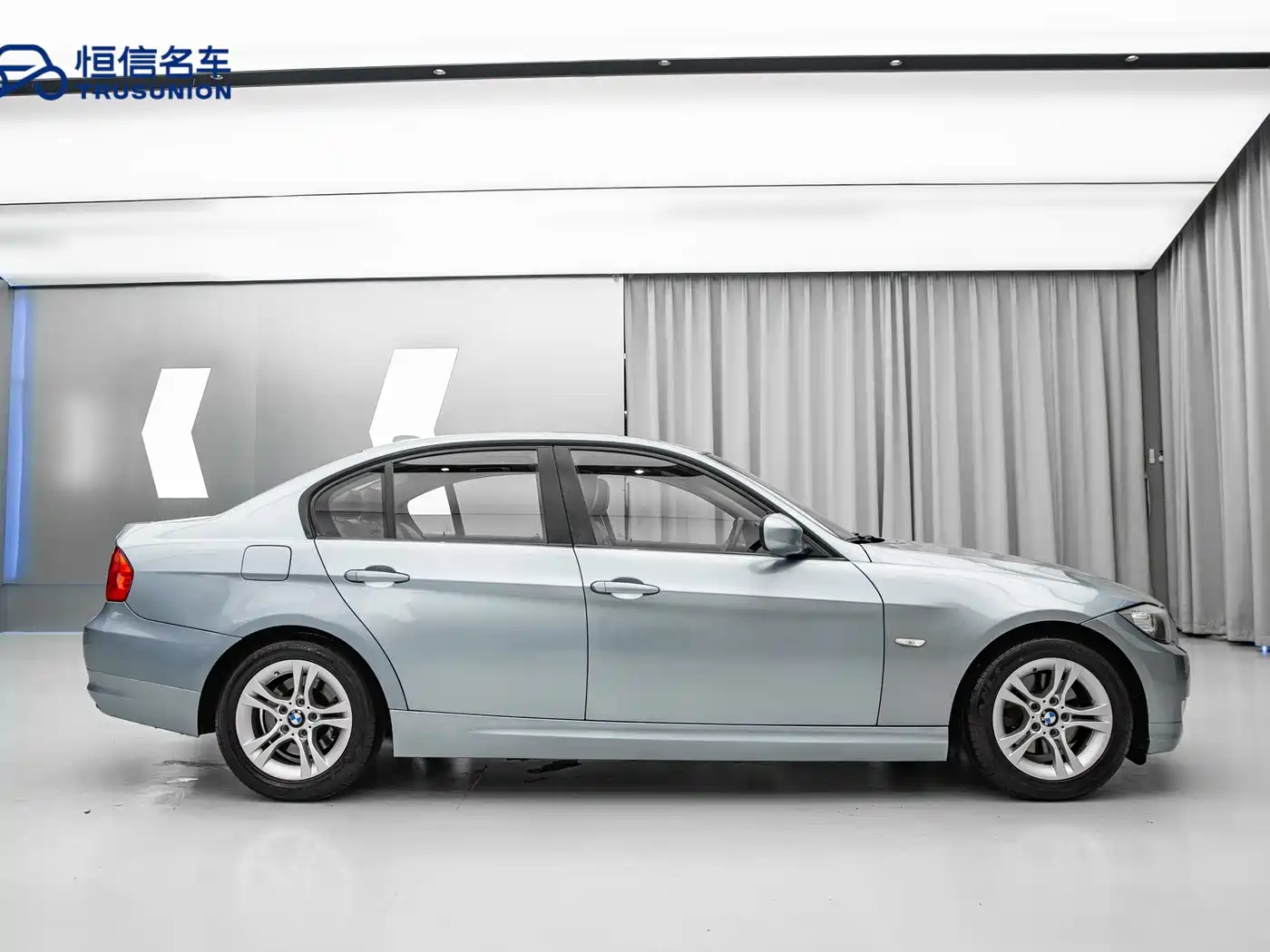 BMW 3 Series 2011 320i Fashion фото 7