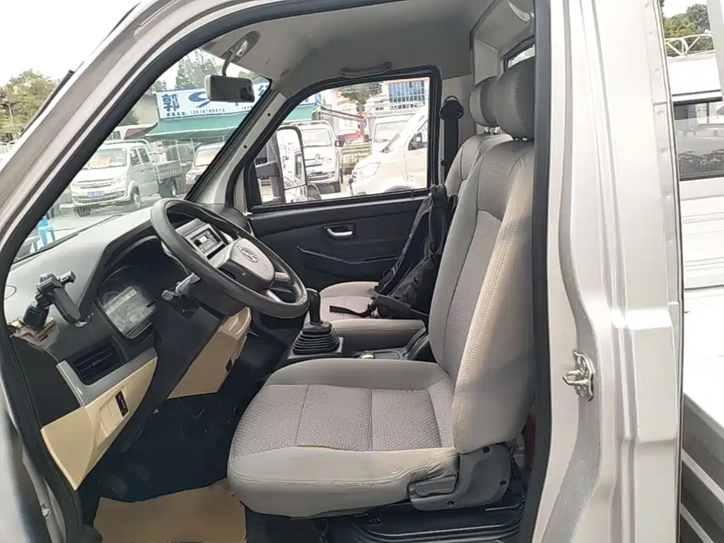 Changan Kuayue Kuayue King X5 2021 2021 Model 1.6L Petrol Standard Edition Single Cab Dual Rear Wheel Flatbed 3600mm Cargo Box DAM16KR