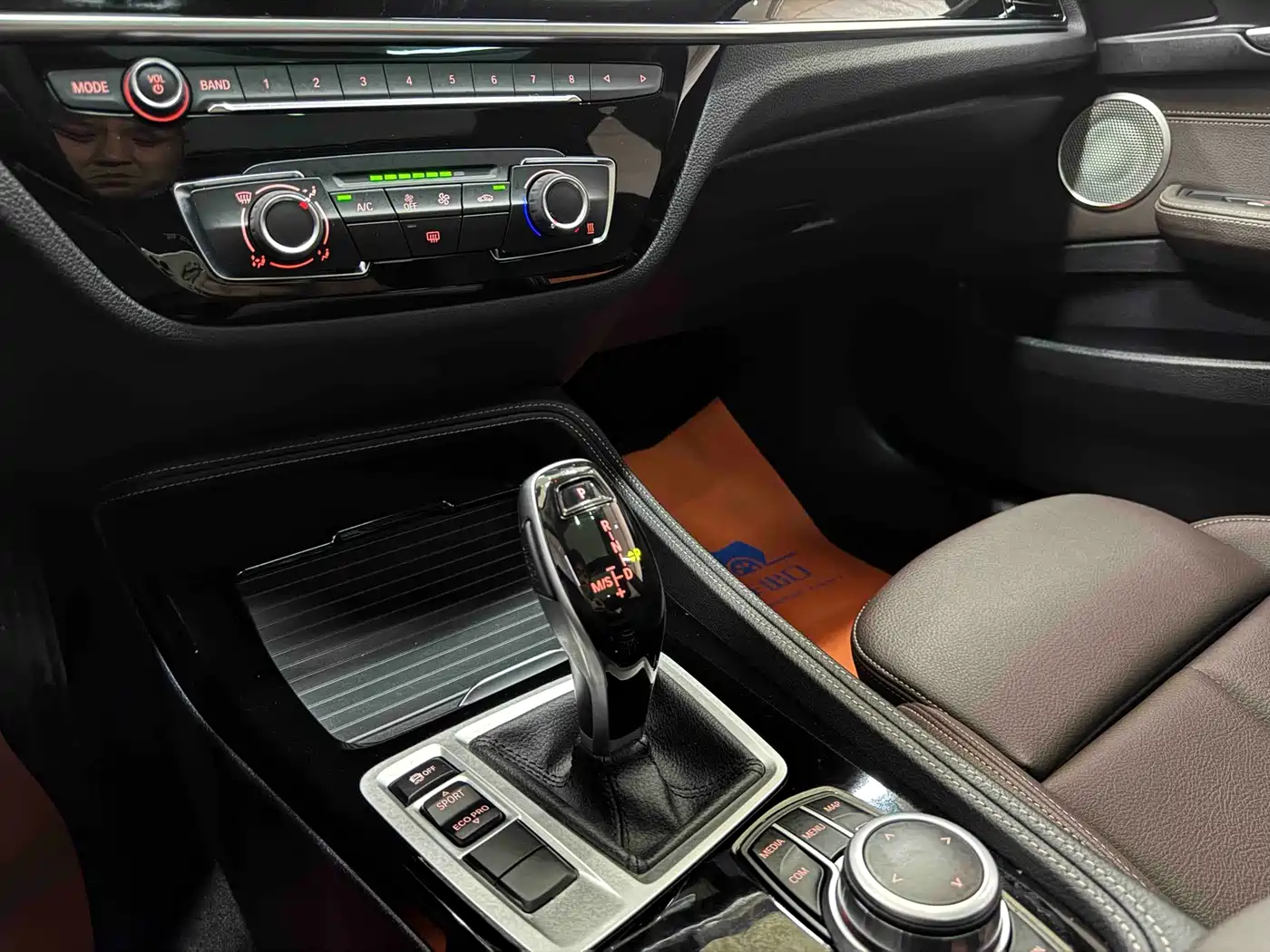 BMW 1 Series 2021 Facelift 120i M Sport Shadow Edition фото 14