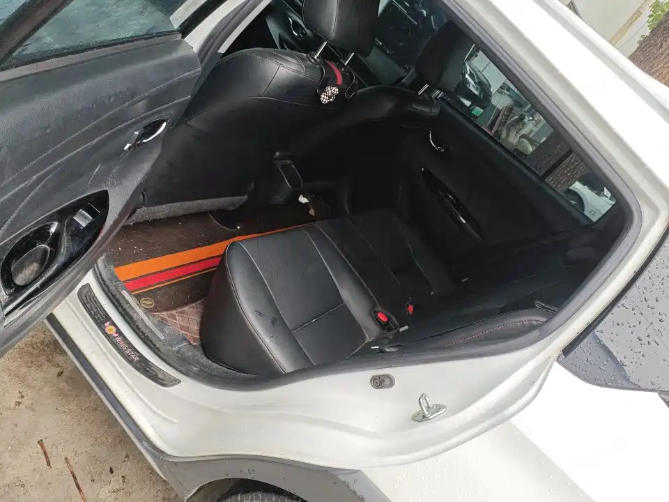 Toyota YARiS L Zhi Xuan 2023 2022 Zhi Xuan X 1.5L CVT Luxury PLUS Edition