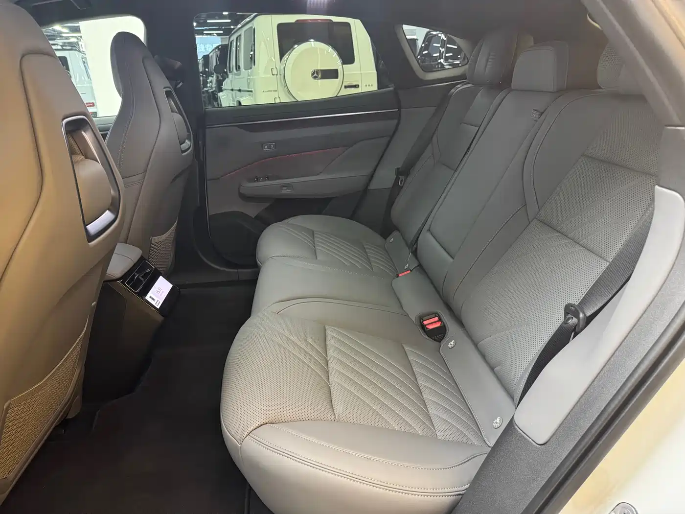 ZEEKR EXTREME KRYPTON 001