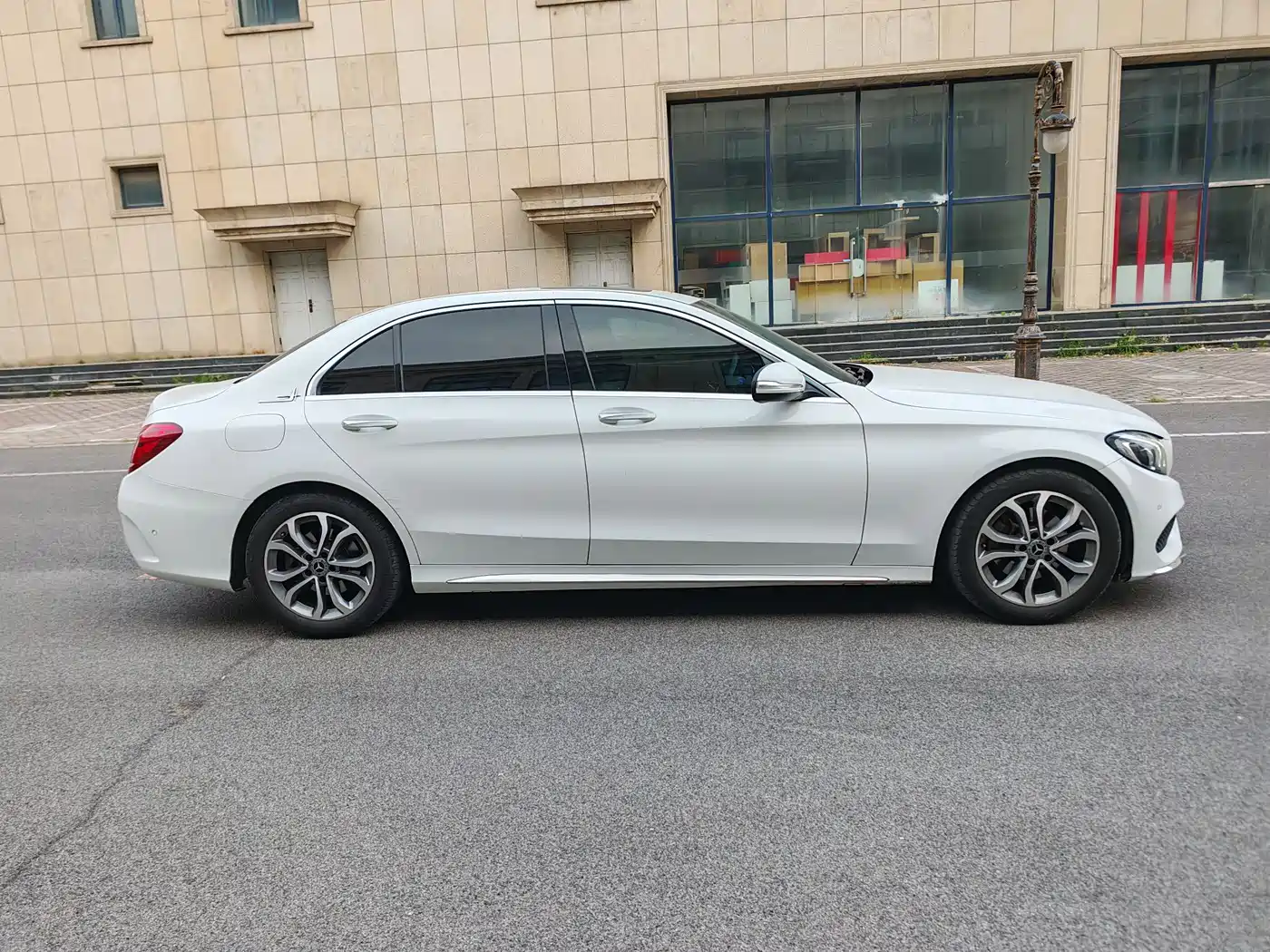 Mercedes-Benz C-Class 2017 Facelift C 180 L Fashion Style фото 4