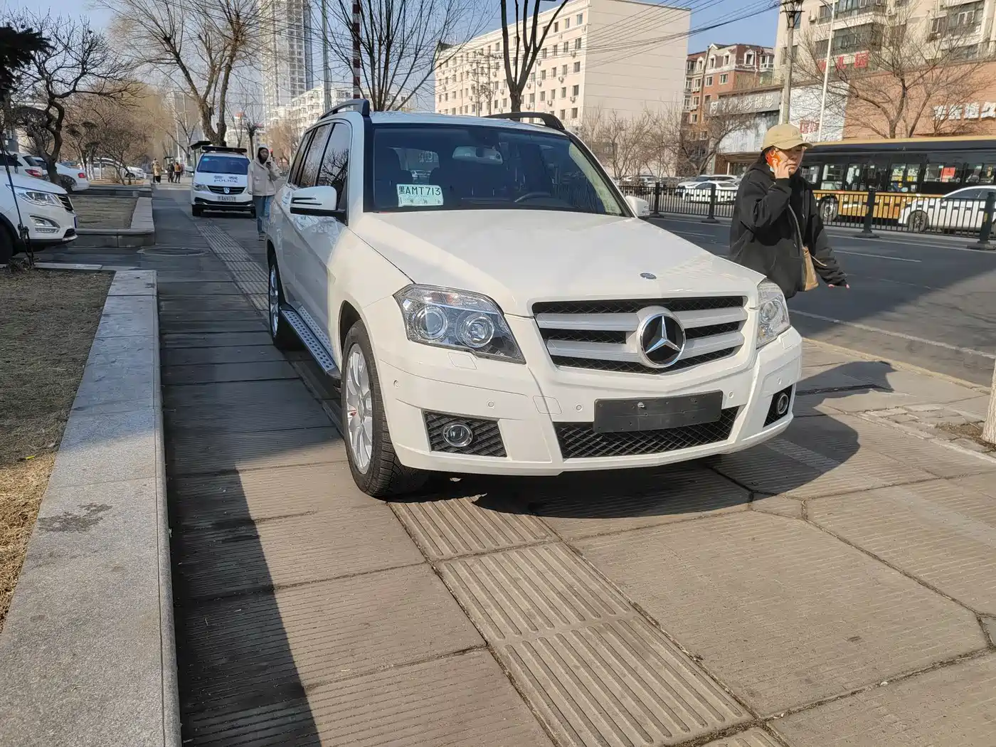 Mercedes-Benz GLK-Class (Import) 2011 GLK 300 4MATIC Luxury