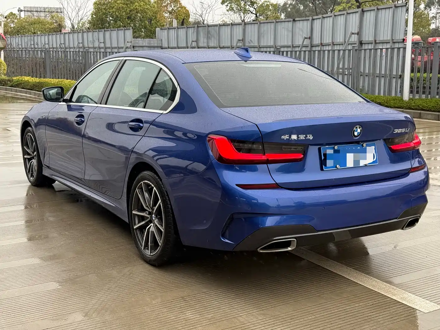BMW 3 Series 2020 325Li M Sport Package фото 4