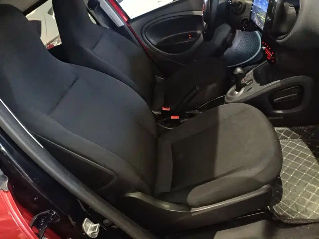 smart forfour 2018 2018 1.0L 52kW Agile Edition