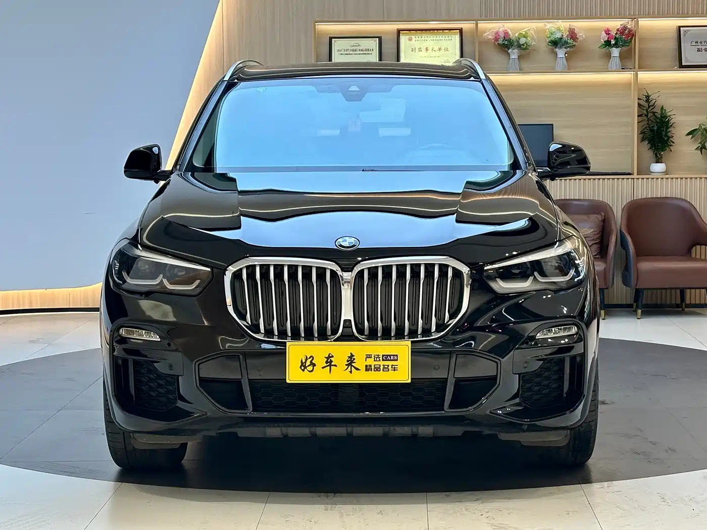 BMW X5 (Import) 2021 xDrive30i M Sport Package фото 2