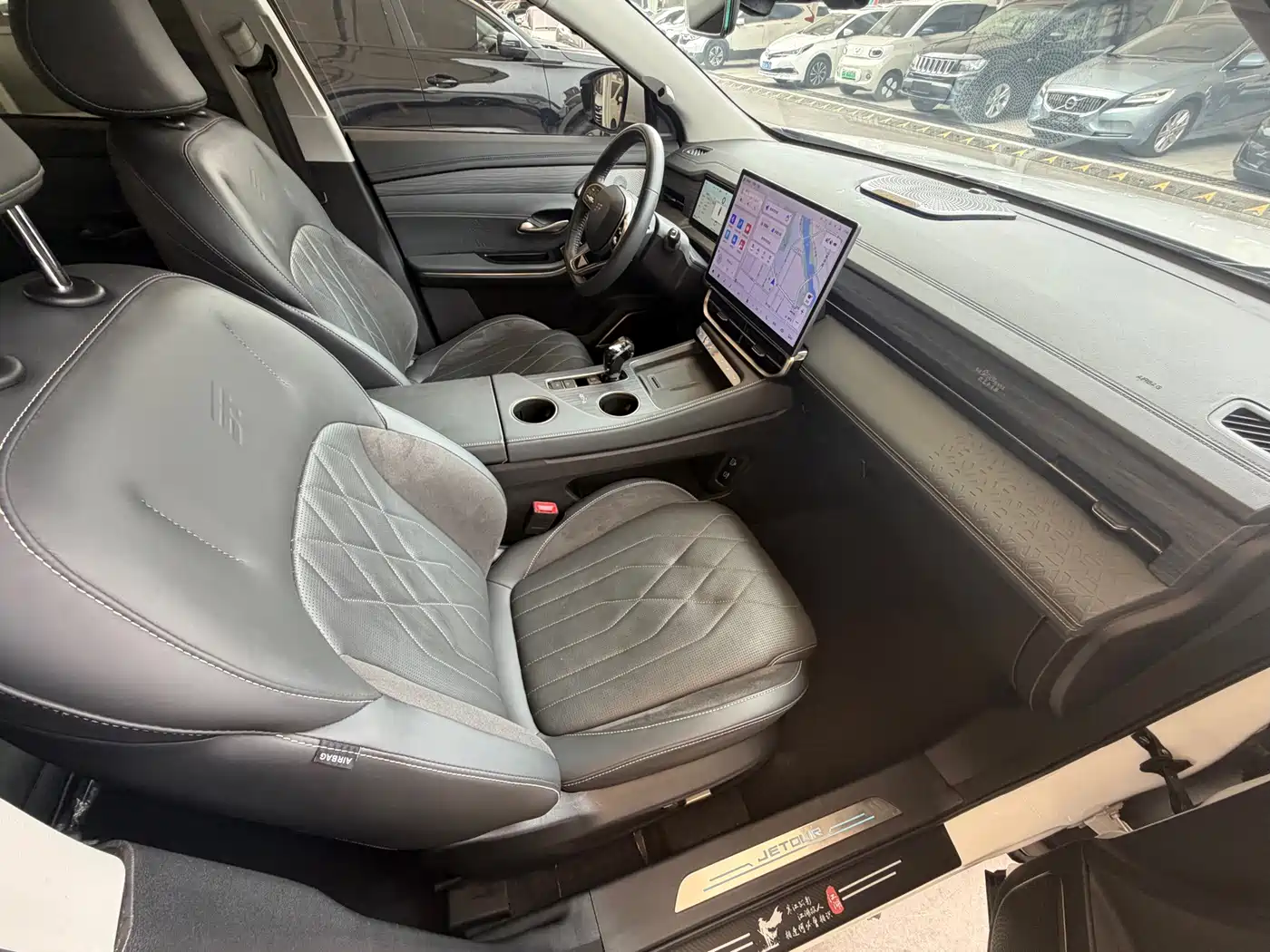 Jetour X90 PRO 2024 2024 2.0T DCT Flagship 7-Seater