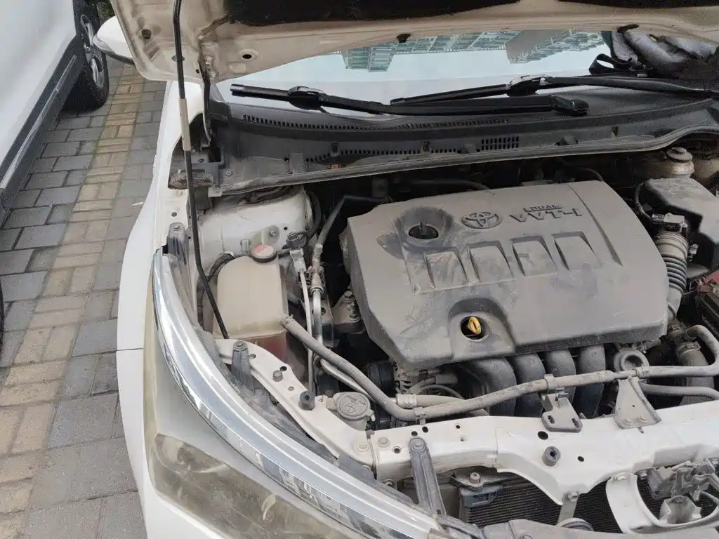 Фото 20 - Toyota Corolla