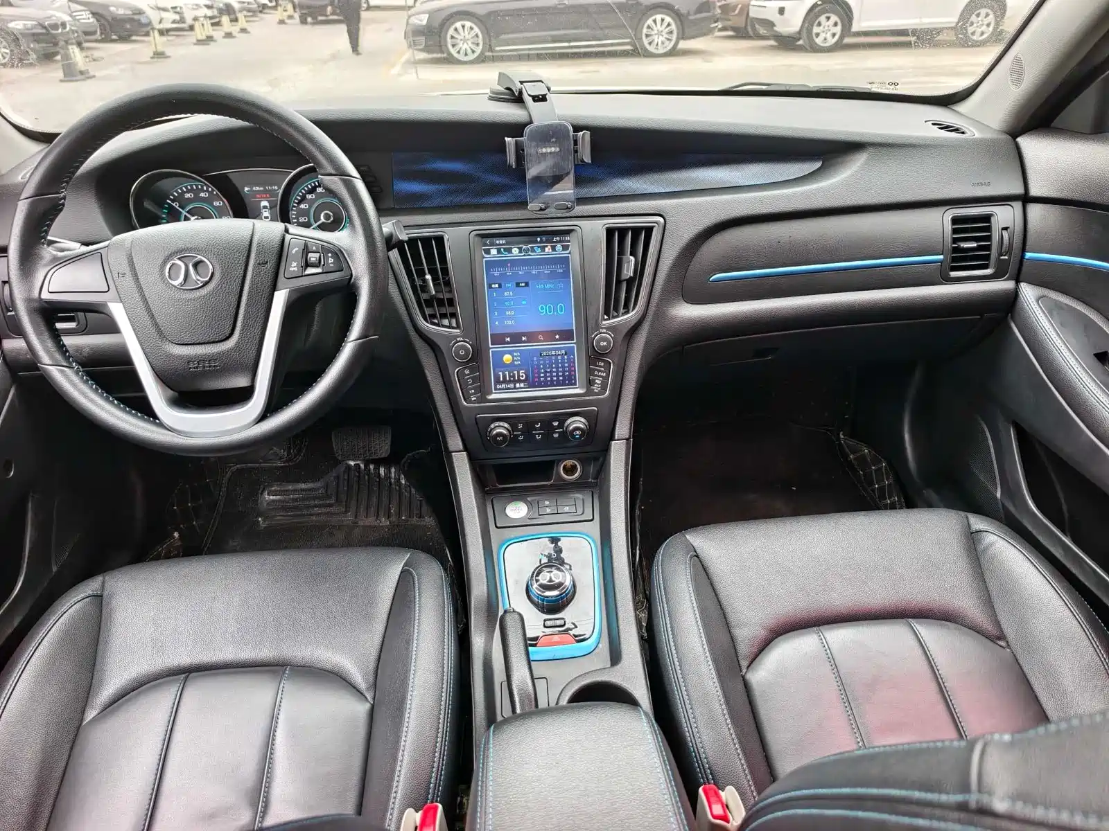 صورة 12 - BAIC New Energy BAIC EU Series