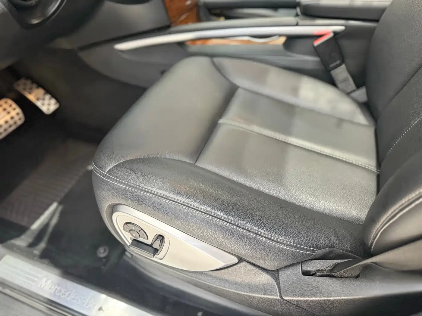 Mercedes-Benz GL-Class фото 15