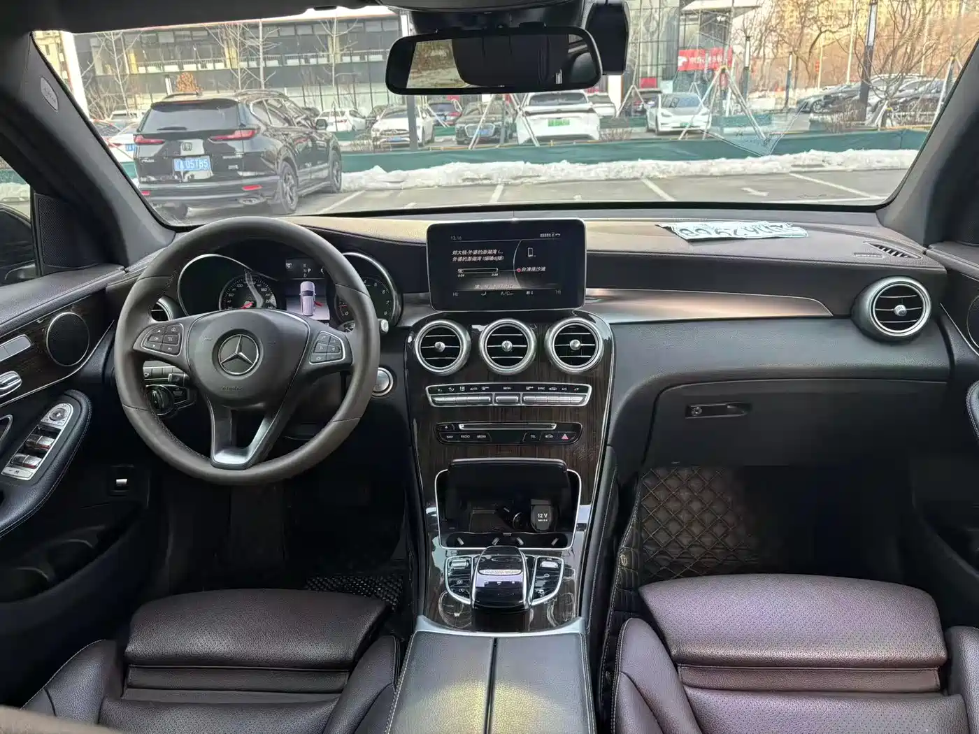 Mercedes-Benz GLC 2019 GLC 260 4MATIC Luxury фото 7