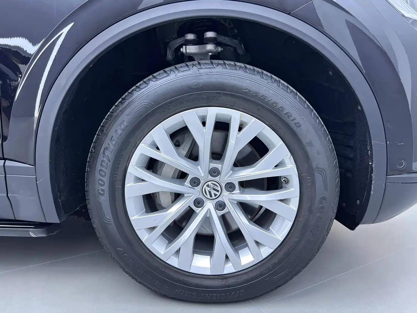 Volkswagen Touareg 2019 2.0TSI Pilot Edition China VI фото 13