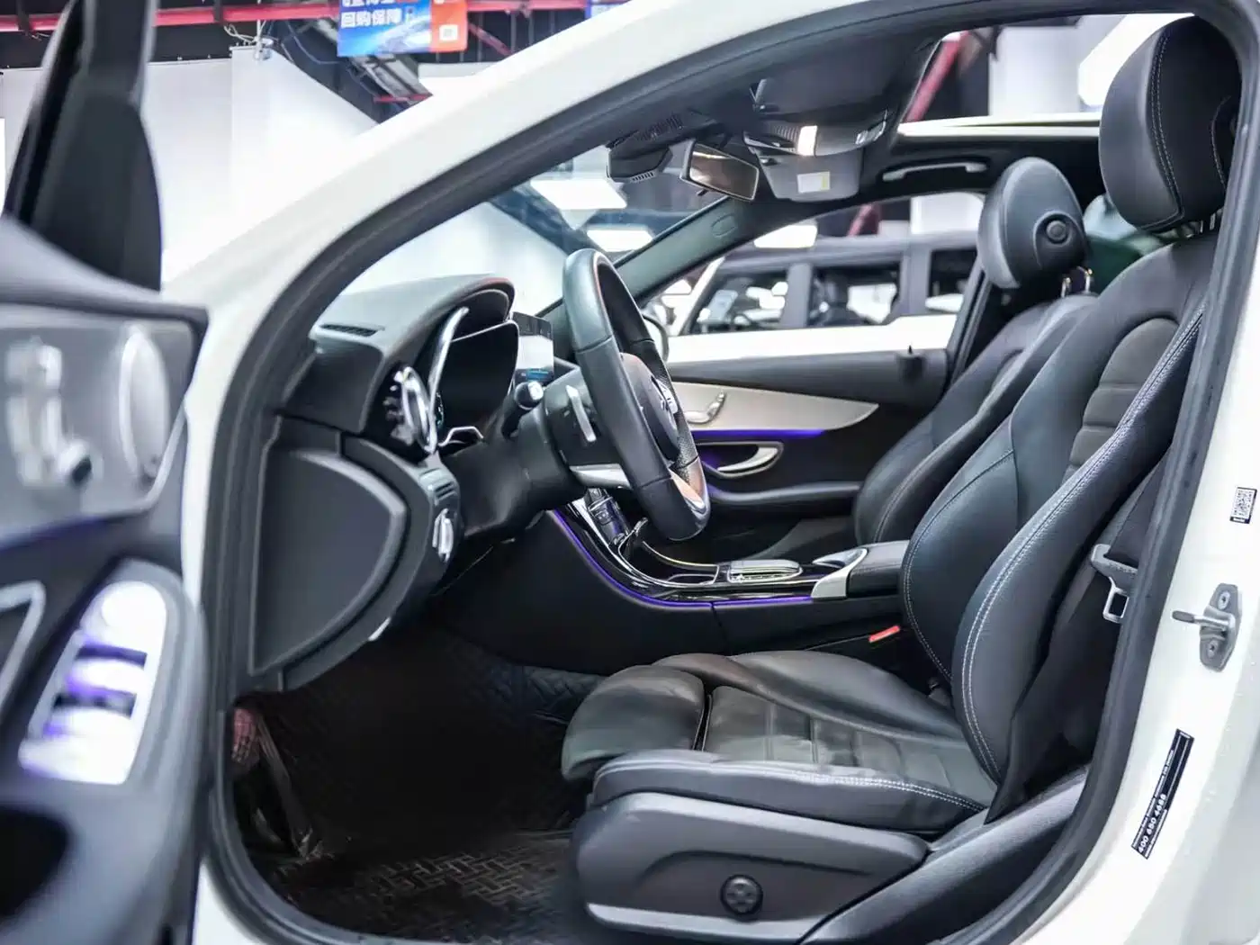 Mercedes-Benz C-Class 2021 C 260 Starry Exclusive Edition фото 4