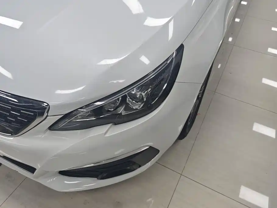Peugeot 308 2020 2019 230THP Automatic Luxury Edition China VI