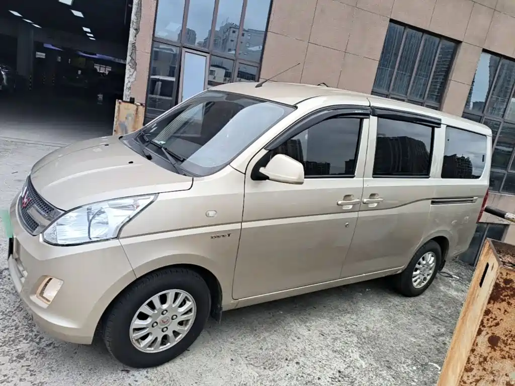 Wuling Motors Wuling Rongguang V 2019 2018 1.5L Standard