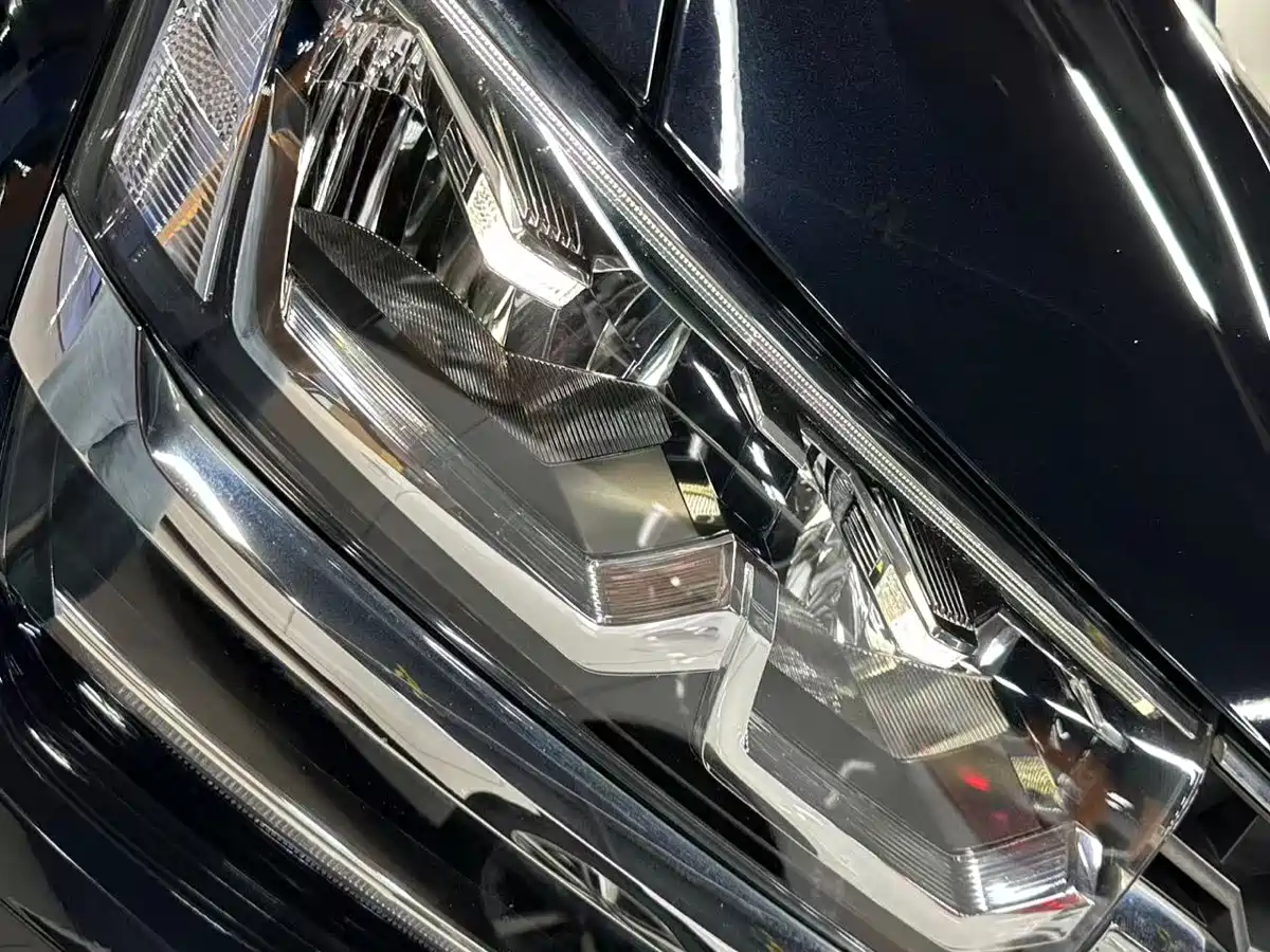 Volkswagen Teramont 2019 330TSI 2WD Luxury China VI фото 16