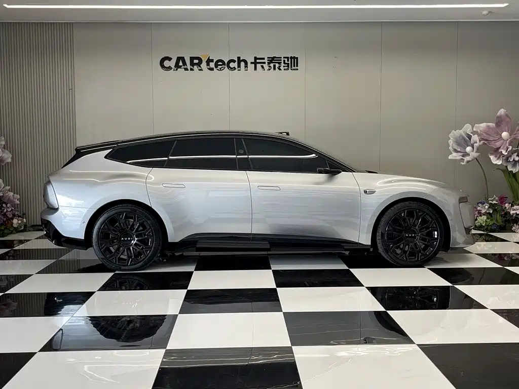 Audi E5 Sportback 2026 2025 386kw 4WD