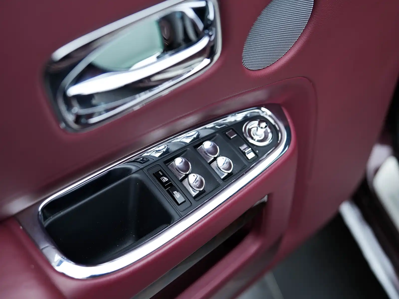 Фото 22 - Rolls-Royce Ghost