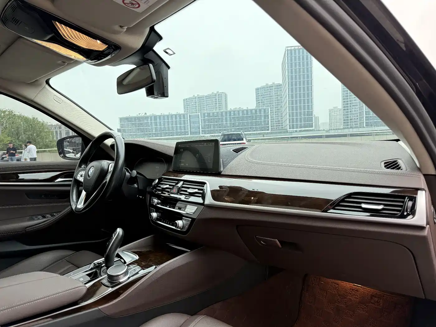 BMW 5 Series 2020 525Li Luxury Package фото 19