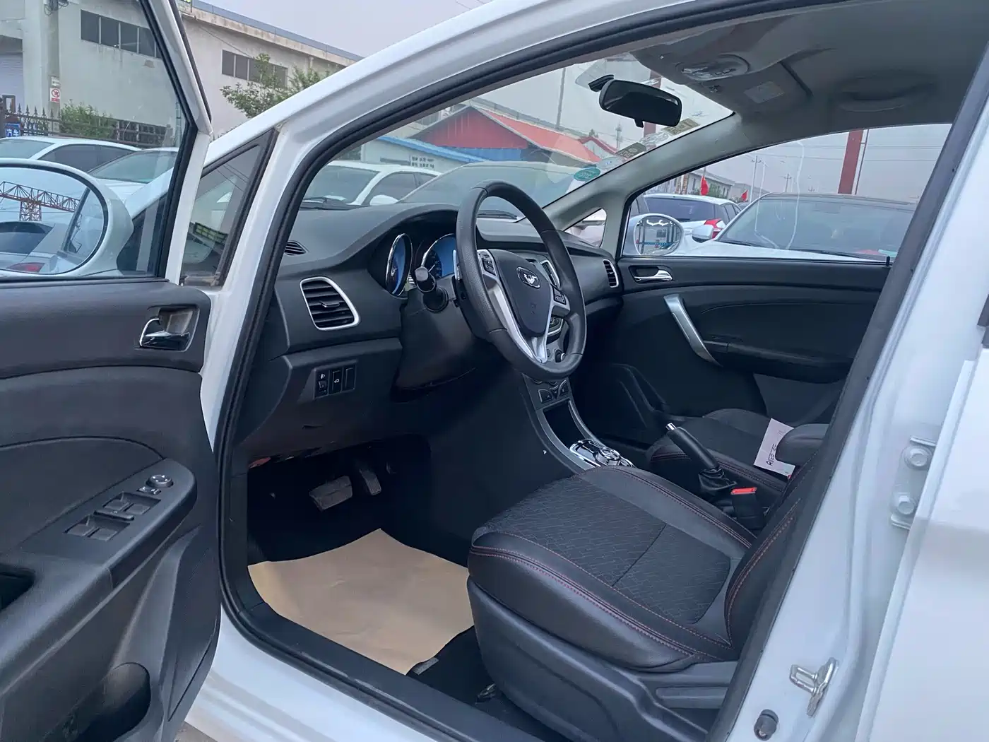 Cowin Kaiyi C3 2017 2015 1.5L AMT Gold Diamond Edition