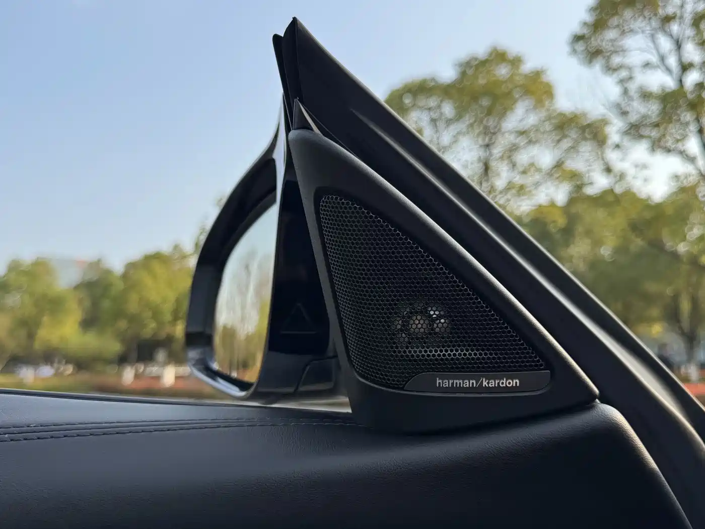 BMW M4 2014 M4 Convertible Coupe фото 14
