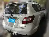 Фото 2 - Landwind X8