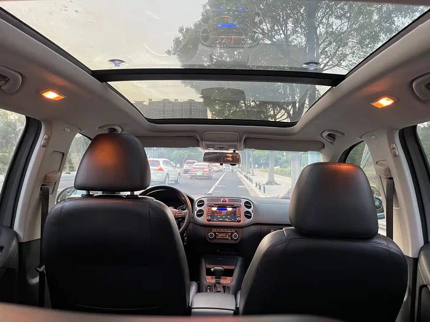 Photo 15 - Volkswagen Tiguan