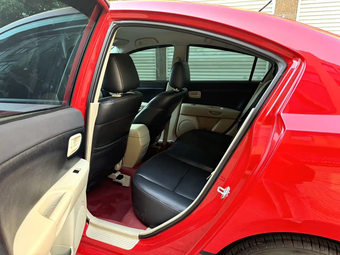 Photo 16 - Mazda 3