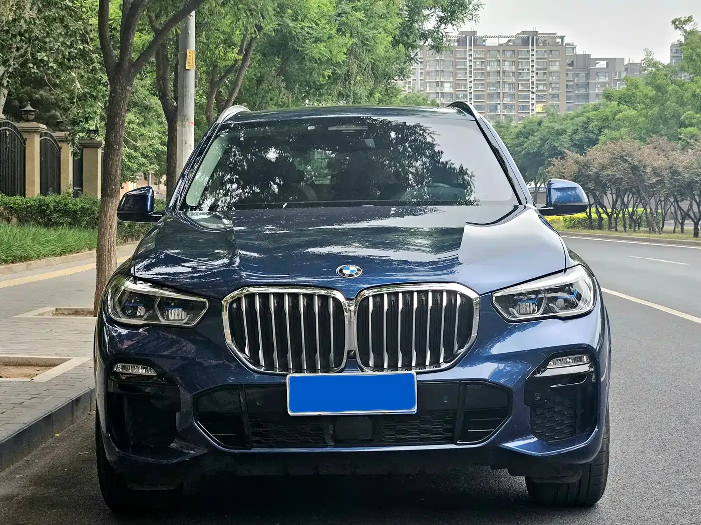 BMW X5 (Import) 2019 xDrive40i Exclusive M Sport Package фото 4