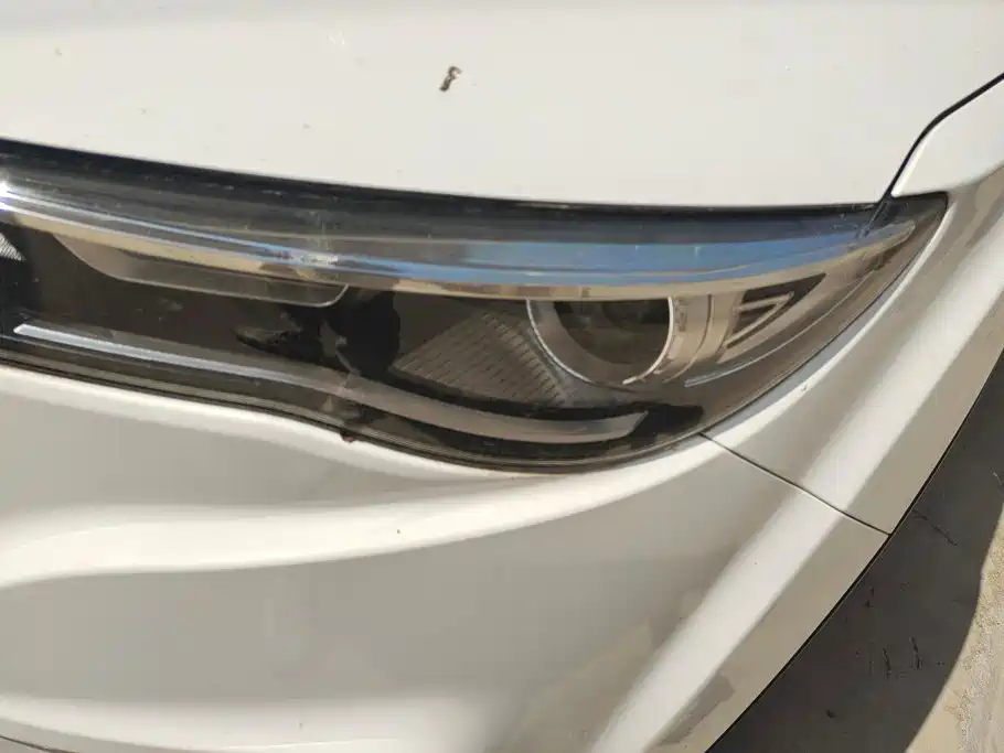 Besturn X40 2018 2018 Internet Celebrity Edition 1.6L Automatic Luxury