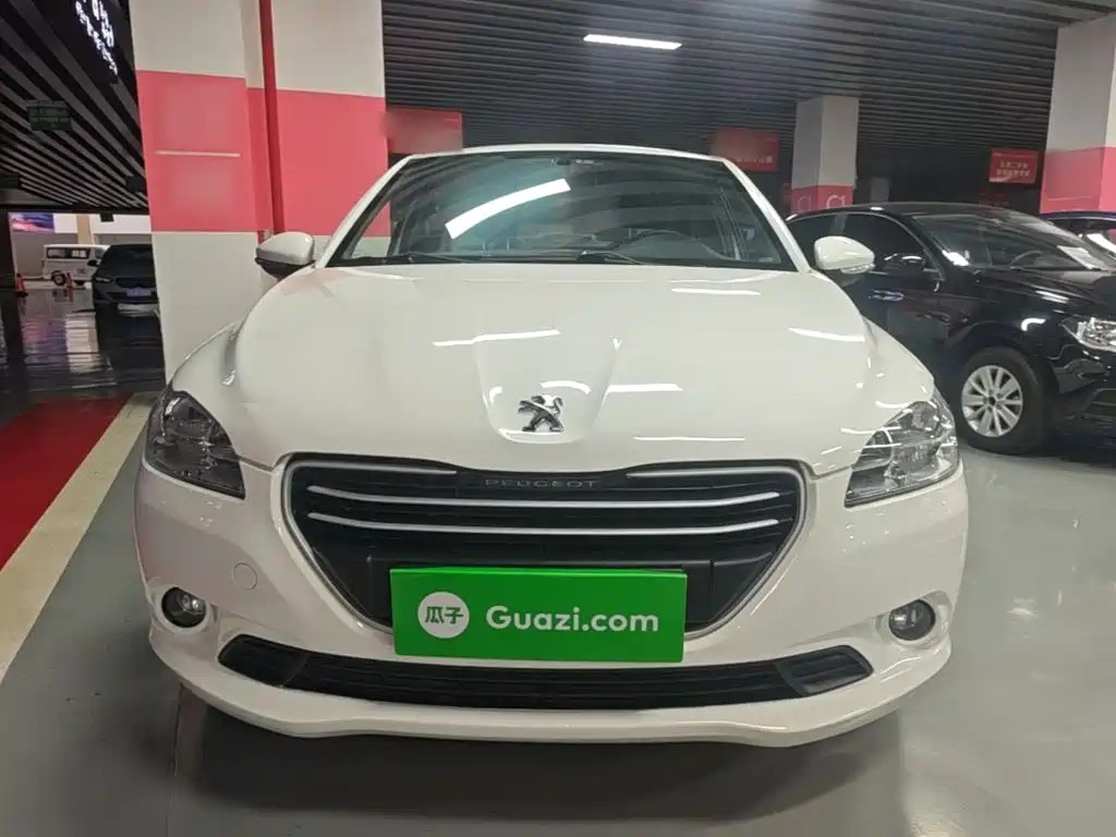 Peugeot 301 2017 2016 1.6L Manual Comfort Edition