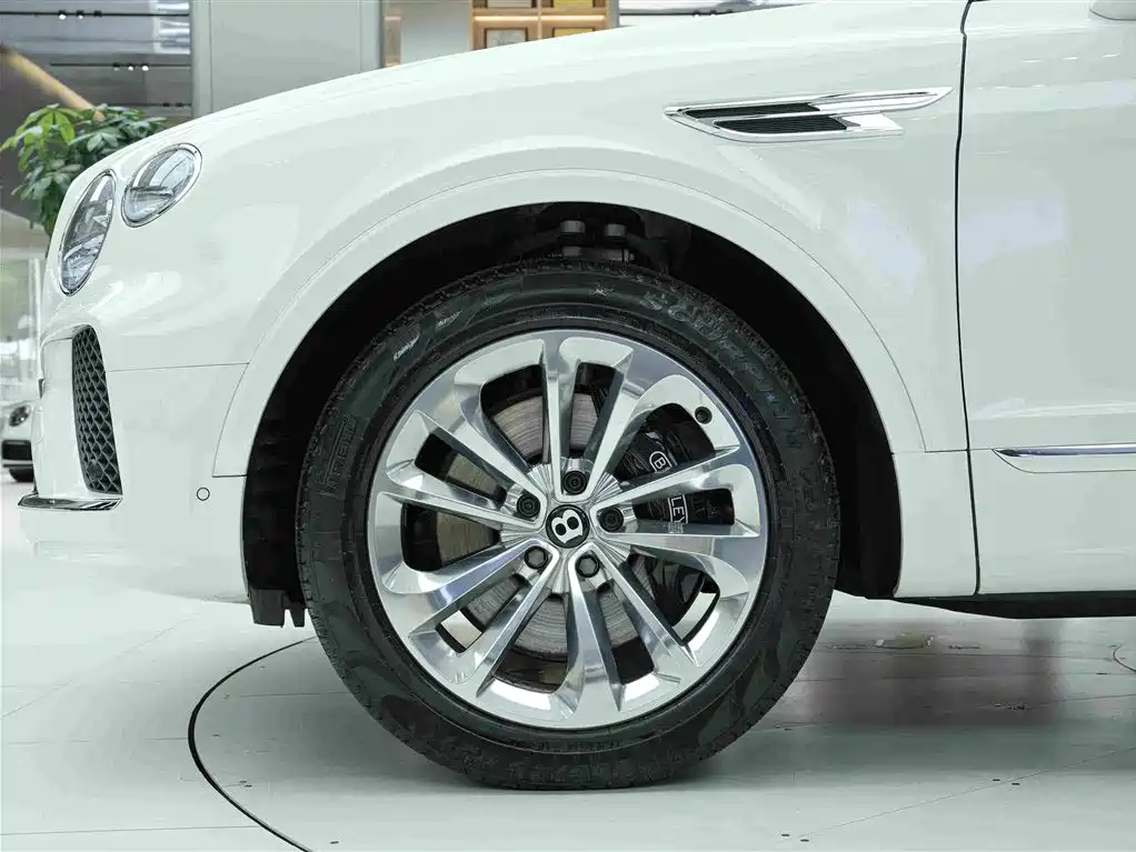 Bentley Bentayga Hybrid 2024 2023 3.0T PHEV