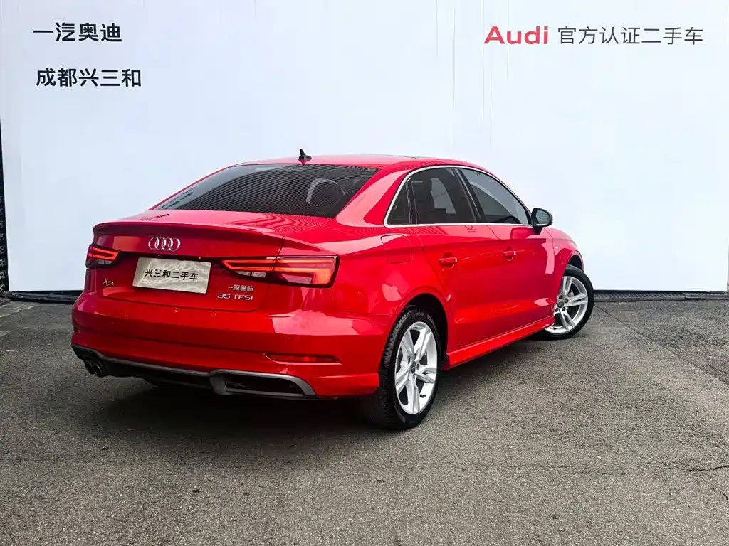 Audi A3 2019 Limousine 35 TFSI Fashion China V фото 4