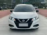 Фото 2 - Nissan Tiida