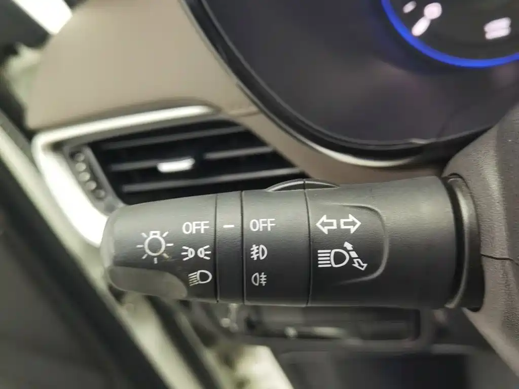 GAC Trumpchi Trumpchi GA4 2019 2018 150N Automatic Luxury